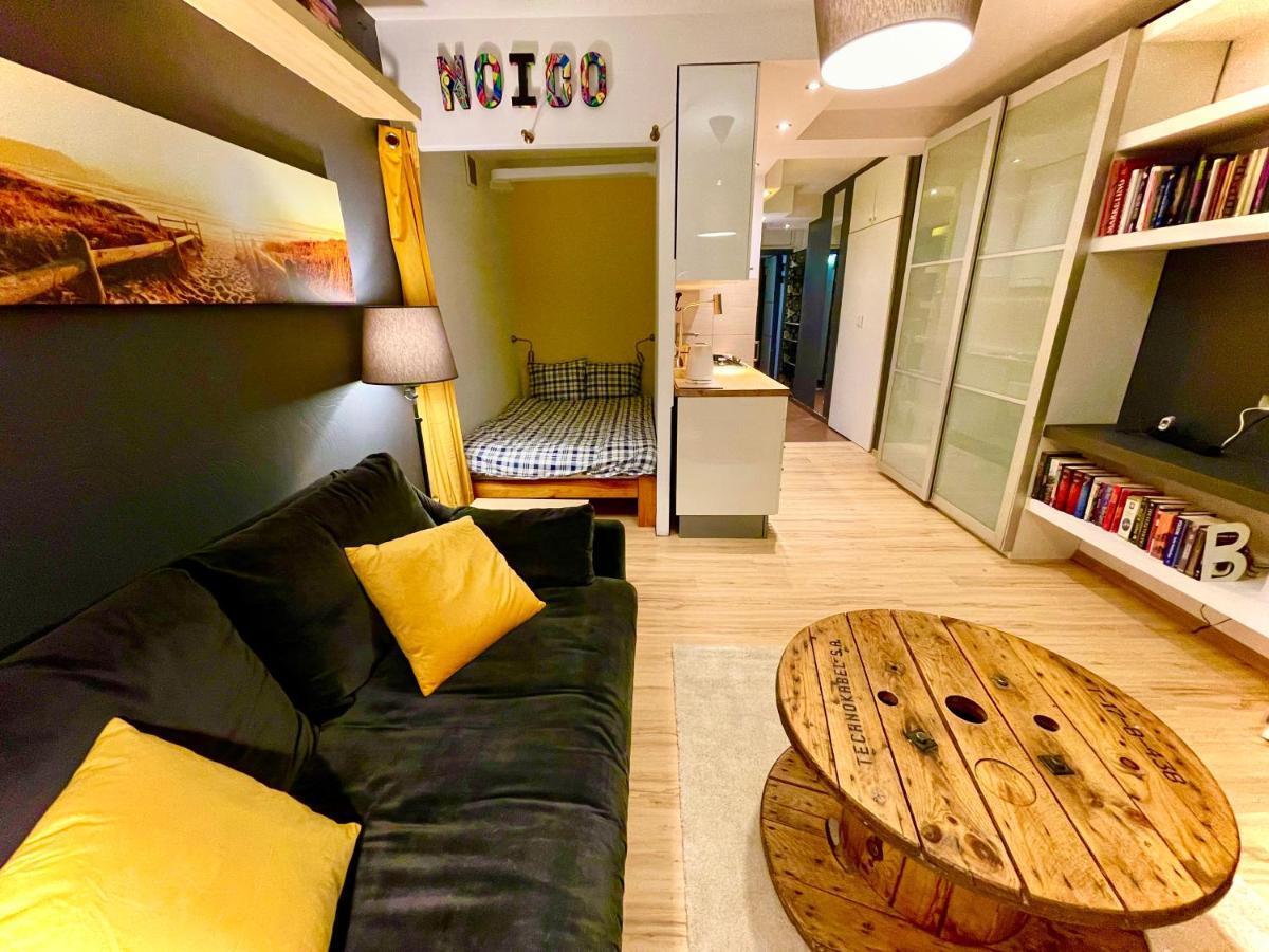 Forum Metro Wifi 1Gbs 70'Tv Netflix Hbo Appletv Warszawa Eksteriør billede