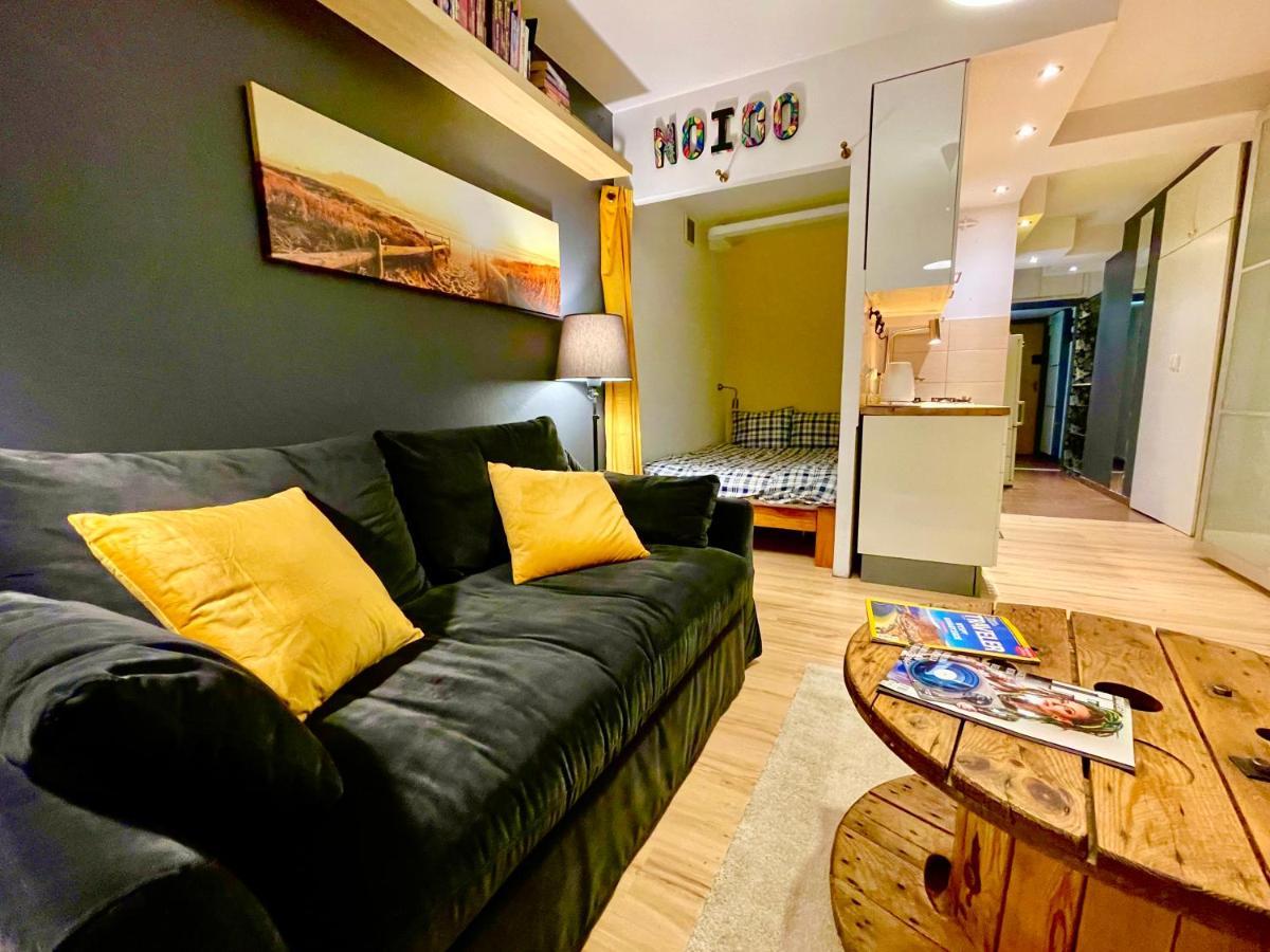 Forum Metro Wifi 1Gbs 70'Tv Netflix Hbo Appletv Warszawa Eksteriør billede